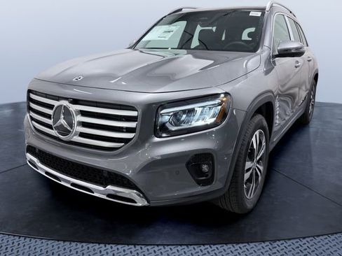 New 2026 Mercedes-Benz GLB 250 4MATIC image 1