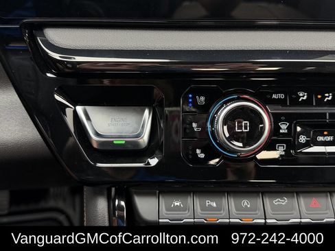 New 2026 GMC Sierra 1500 AT4 w/ AT4 Premium Package AWD/4WD image 18