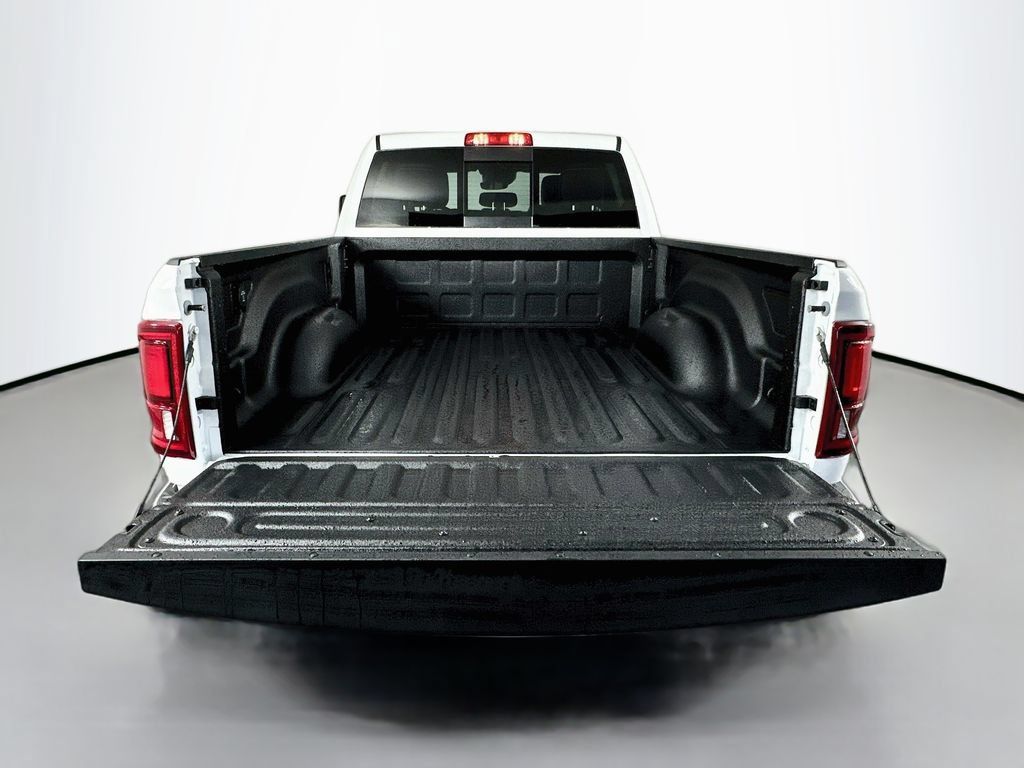 New 2026 RAM 2500 Laramie w/ Night Edition AWD/4WD image 16