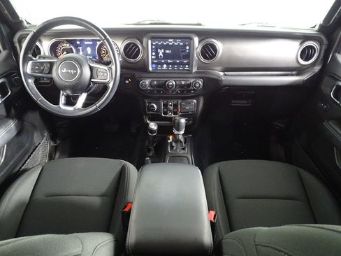 Used 2021 Jeep Wrangler Unlimited Sahara image 29