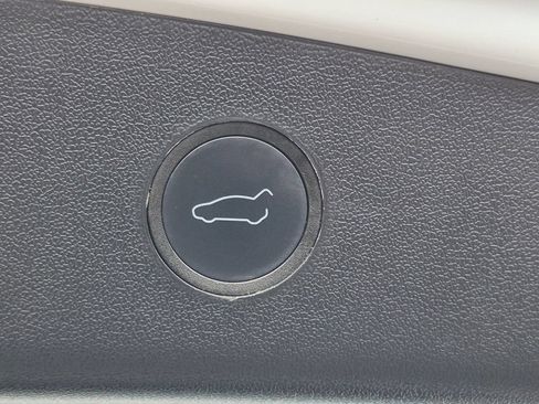 Used 2022 Tesla Model 3 Performance AWD/4WD image 24