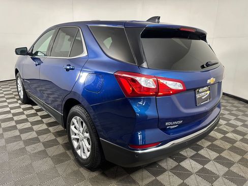 Used 2019 Chevrolet Equinox LT FWD image 3