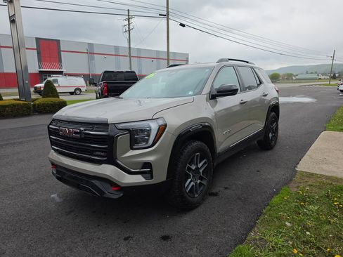 Used 2026 GMC Terrain AT4 w/ Convenience Package III AWD/4WD image 7