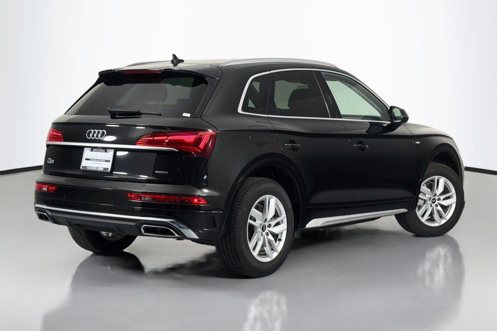 Used 2022 Audi Q5 2.0T Premium w/ Convenience Package AWD/4WD image 11