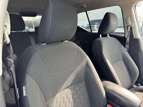 Used 2024 Nissan Kicks SV image 24