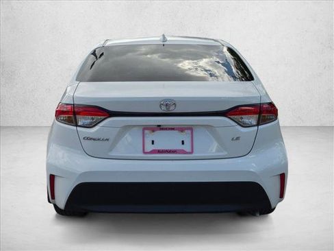 Used 2024 Toyota Corolla LE FWD image 6