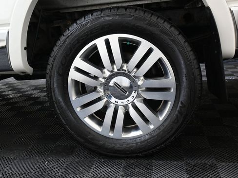 Used 2006 Lincoln Mark LT 4x4 image 31