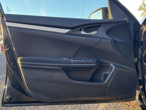 Used 2020 Honda Civic LX image 11