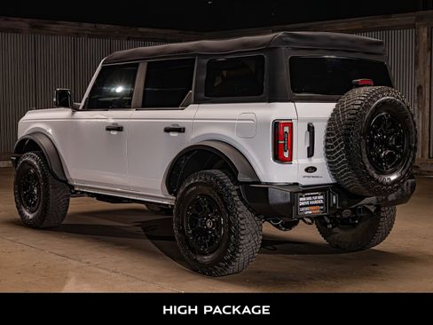 Used 2023 Ford Bronco Wildtrak AWD/4WD image 6