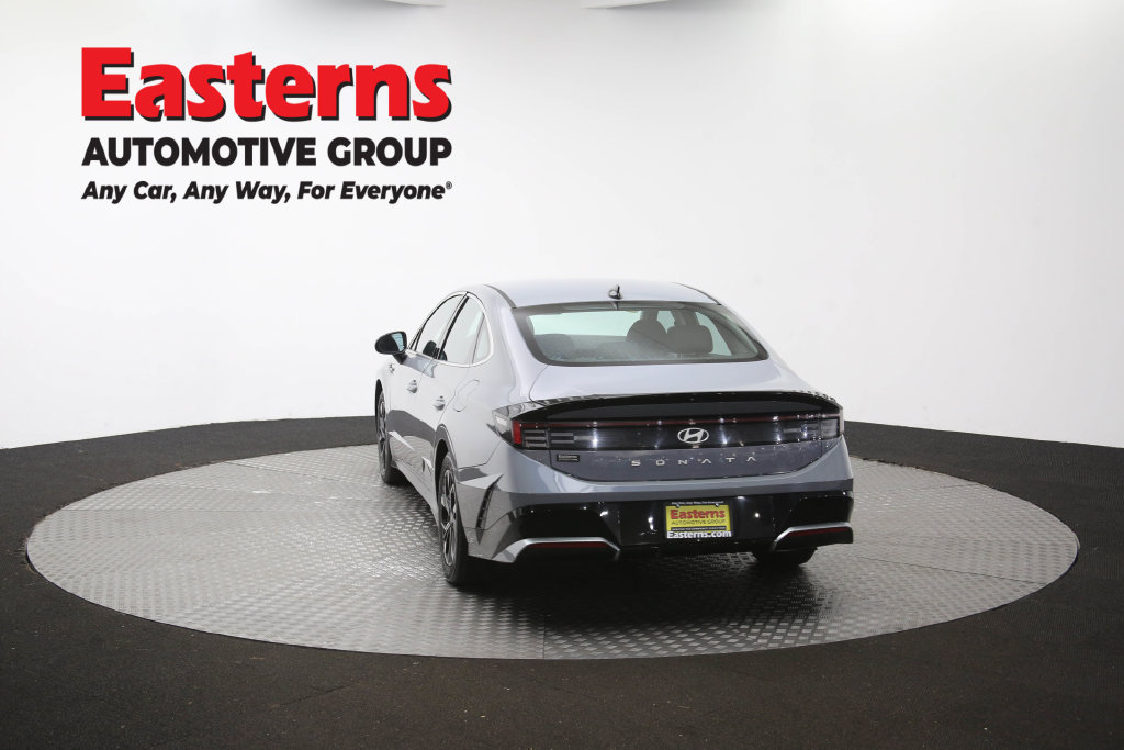 Used 2024 Hyundai Sonata SEL FWD image 42