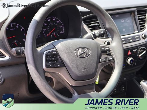 Used 2019 Hyundai Accent SEL w/ Cargo Package FWD image 23