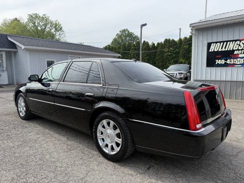 Used 2008 Cadillac DTS w/ Trunk Convenience Package FWD image 8