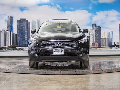 Used 2011 INFINITI FX35 Base w/ Premium Pkg image 3