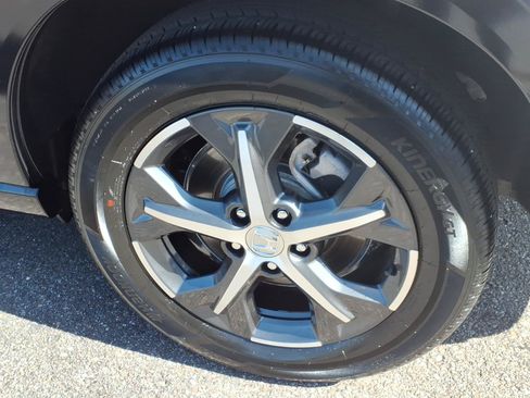 Used 2024 Honda HR-V EX-L image 12