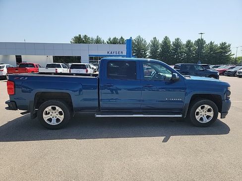 Used 2018 Chevrolet Silverado 1500 LT w/ All Star Edition AWD/4WD image 16