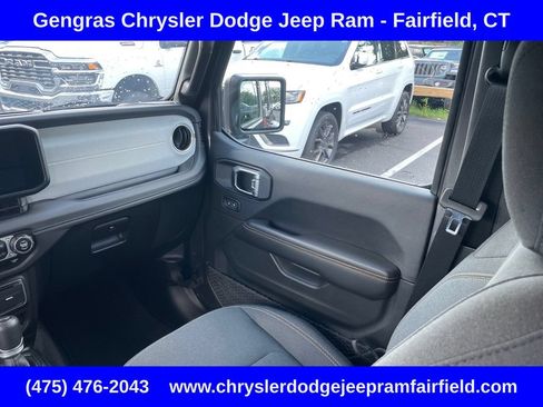 Certified 2025 Jeep Wrangler Unlimited Sahara AWD/4WD image 59