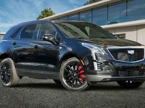 New 2026 Cadillac XT5 Sportv w/ LPO, Onyx Lite Package image 1