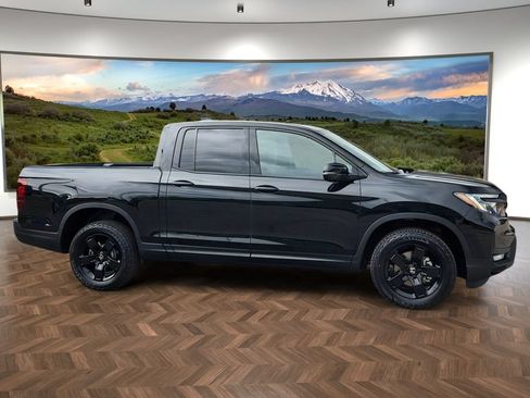 New 2026 Honda Ridgeline Black Edition image 2