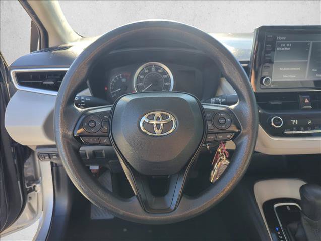 Used 2022 Toyota Corolla LE FWD image 13