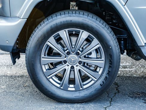 New 2026 Mercedes-Benz G 550 image 9