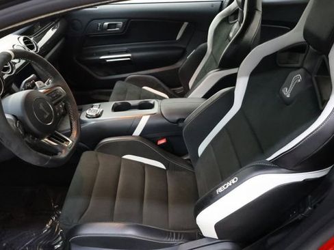 Used 2022 Ford Mustang Shelby GT500 w/ Carbon Fiber Track Pack image 94