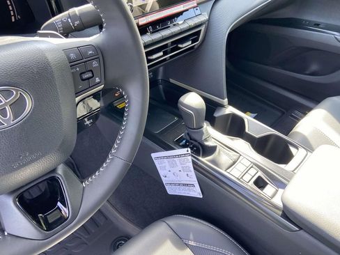 New 2026 Toyota Camry SE image 21