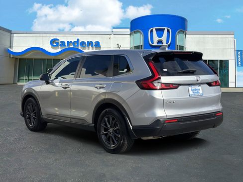 Used 2026 Honda CR-V EX-L image 4