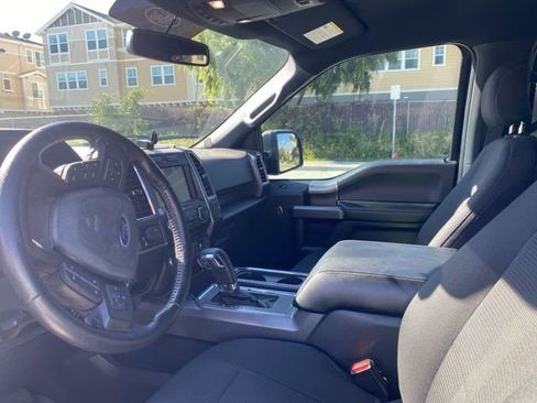 Used 2016 Ford F150 XLT w/ Equipment Group 302A Luxury AWD/4WD image 9