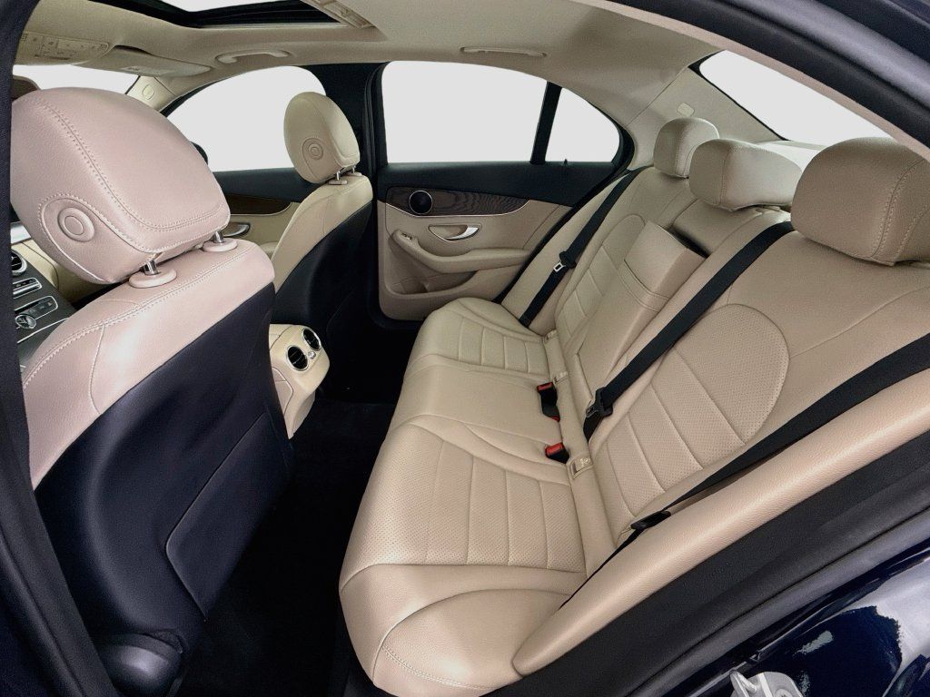 Used 2018 Mercedes-Benz C 300 Sedan image 19