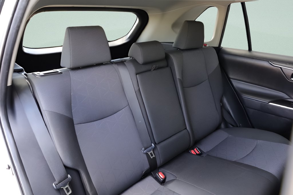 Certified 2025 Toyota RAV4 XLE AWD/4WD image 22