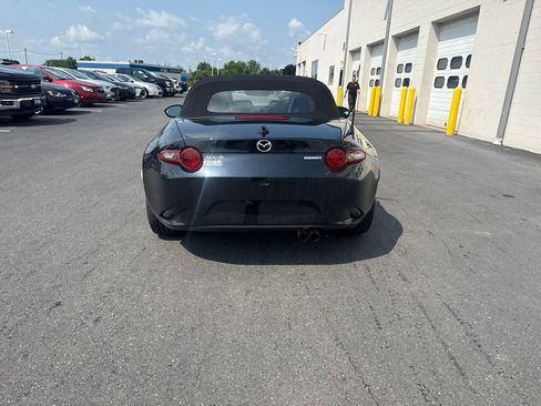 Used 2022 MAZDA MX-5 Miata Grand Touring w/ Weather Package RWD image 5