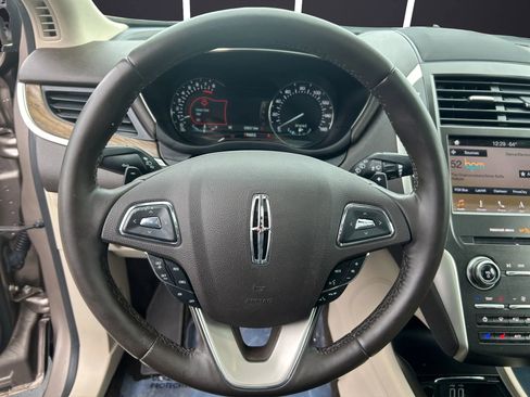 Used 2019 Lincoln MKC Reserve w/ MKC Climate Package image 17