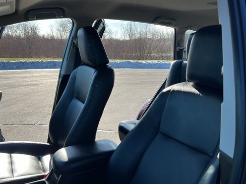 Used 2016 Toyota RAV4 LE image 17