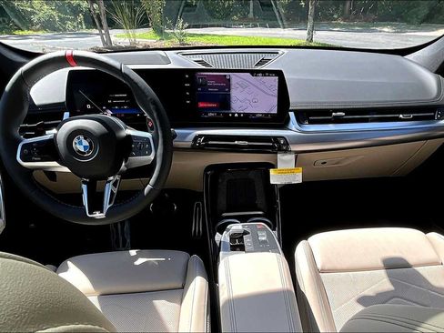 Used 2025 BMW X1 M35i w/ Premium Package AWD/4WD image 5