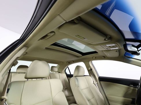Used 2010 Acura TSX Sedan image 39