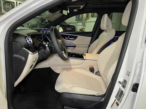 New 2025 Mercedes-Benz GLC 300 4MATIC image 20