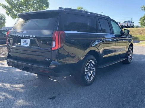 Used 2025 Ford Expedition Max Active image 3