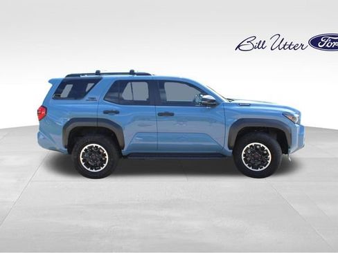 Used 2025 Toyota 4Runner TRD Off-Road Premium w/ Tow Technology Package image 4