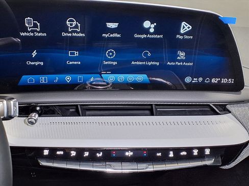 New 2026 Cadillac Optiq Sport 1 image 17