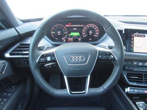 Used 2023 Audi e-tron GT Premium Plus w/ Performance Package image 35