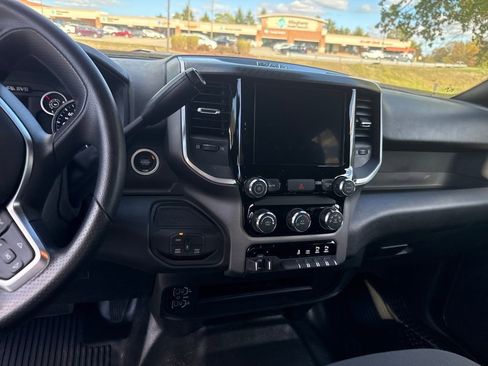 New 2025 RAM 3500 Big Horn image 17