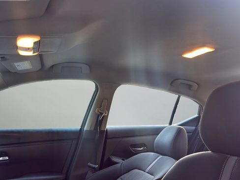 Used 2023 Nissan Sentra SV FWD image 18