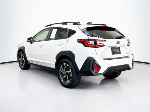 Used 2024 Subaru Crosstrek 2.0i Premium image 5