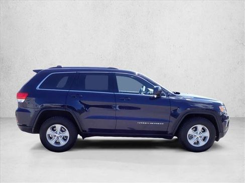 Used 2015 Jeep Grand Cherokee Laredo w/ Quick Order Package 23E AWD/4WD image 5