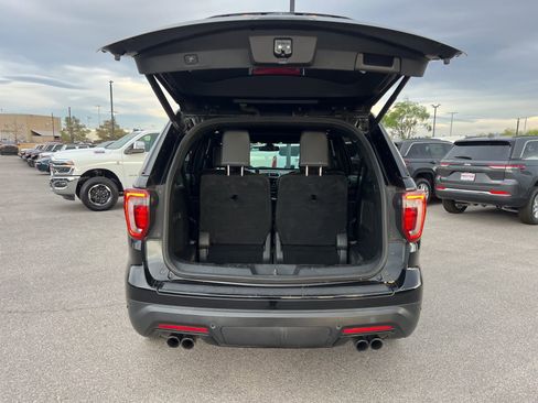 Used 2018 Ford Explorer Sport w/ Equipment Group 401A image 14