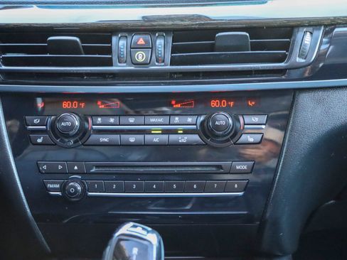 Used 2014 BMW X5 xDrive50i image 41