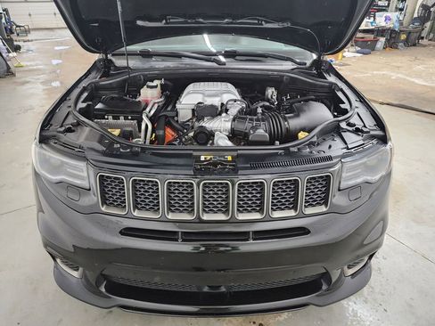Used 2021 Jeep Grand Cherokee Trackhawk image 34
