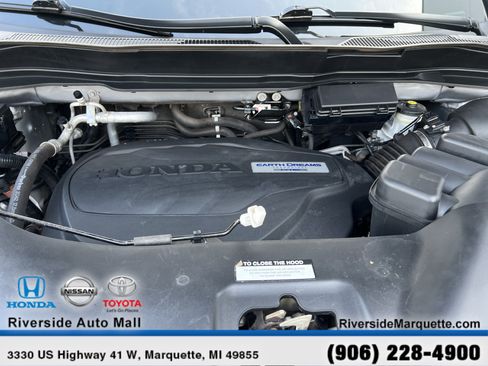 Used 2017 Honda Pilot Elite image 13