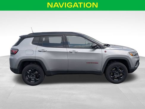 Used 2023 Jeep Compass Trailhawk w/ Trailhawk Elite Group AWD/4WD image 6