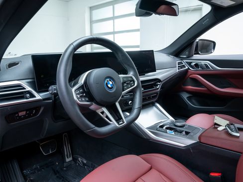 Used 2025 BMW i4 xDrive40i w/ M Sport Package AWD/4WD image 21